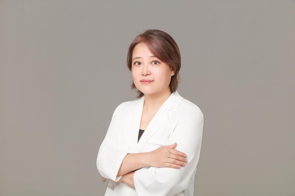 曹丽丽